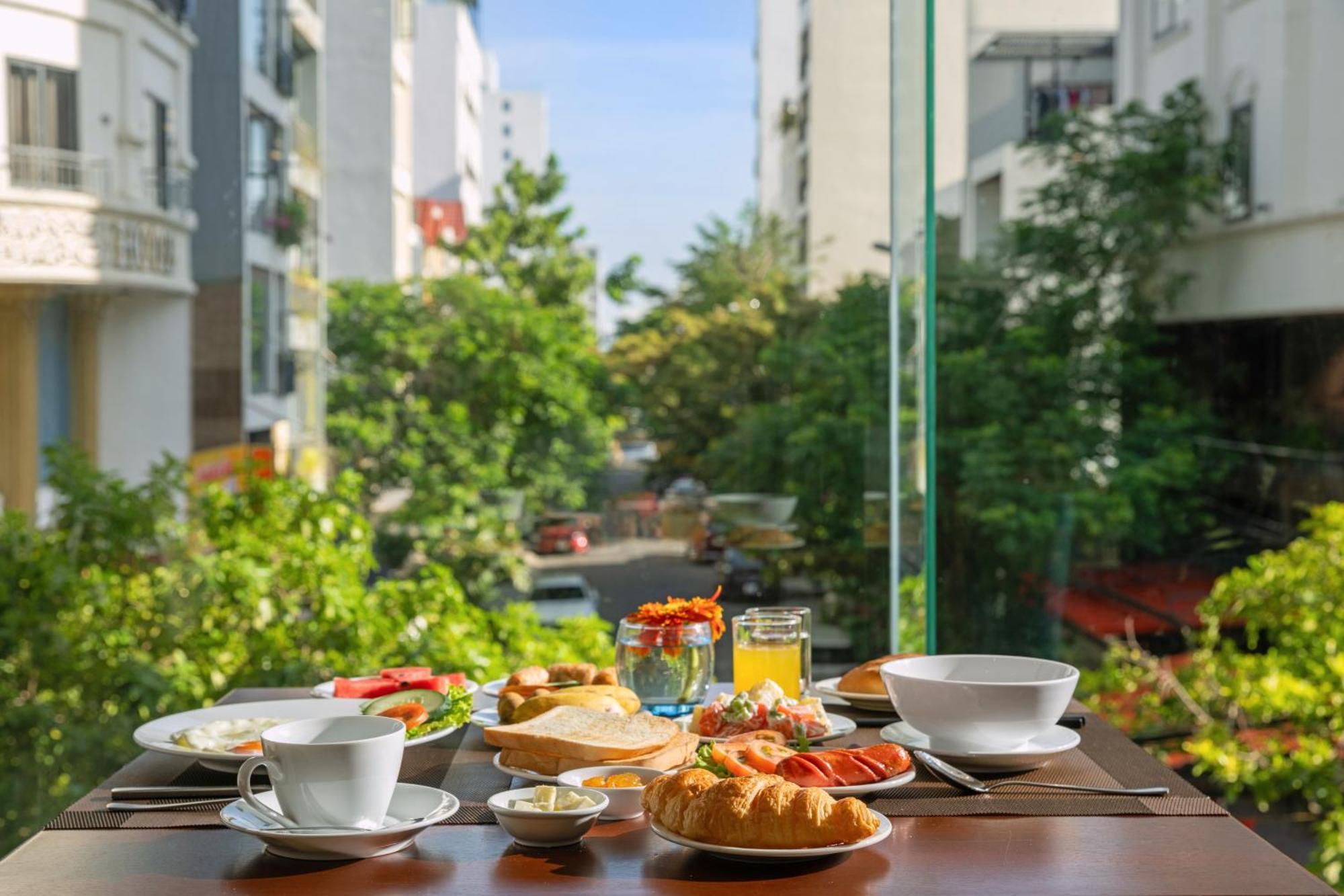 Aria Grand Hotel & Spa Da Nang Exterior foto